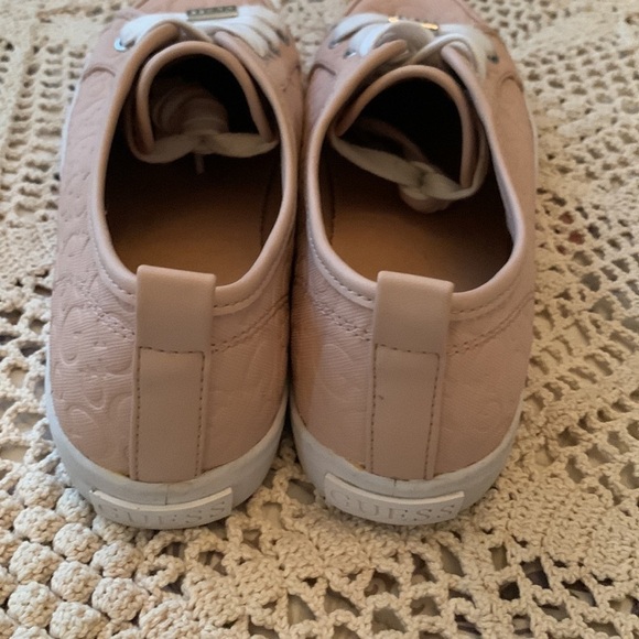 GUESS Pink Leather Sneakers Size 7 1/2 - Picture 6 of 10